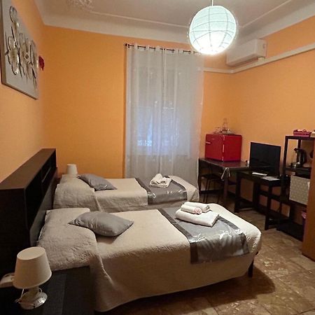 A Casa Di Lou Bed & Breakfast Genoa Ngoại thất bức ảnh
